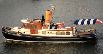 Моторная яхта "Конрад".